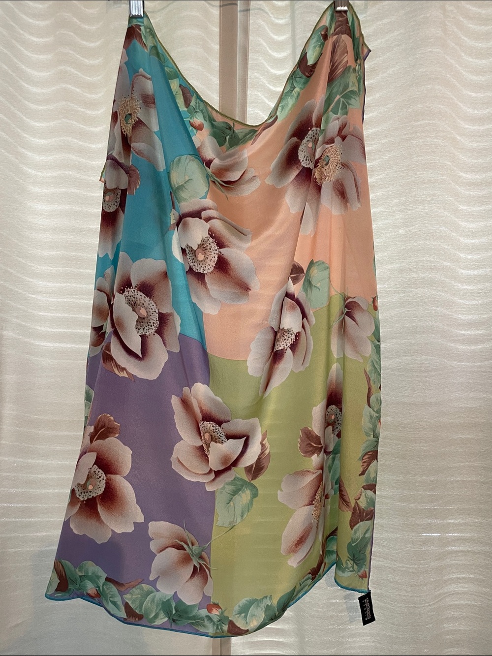 Oscar De La Renta Japan Silk Vintage Scarf